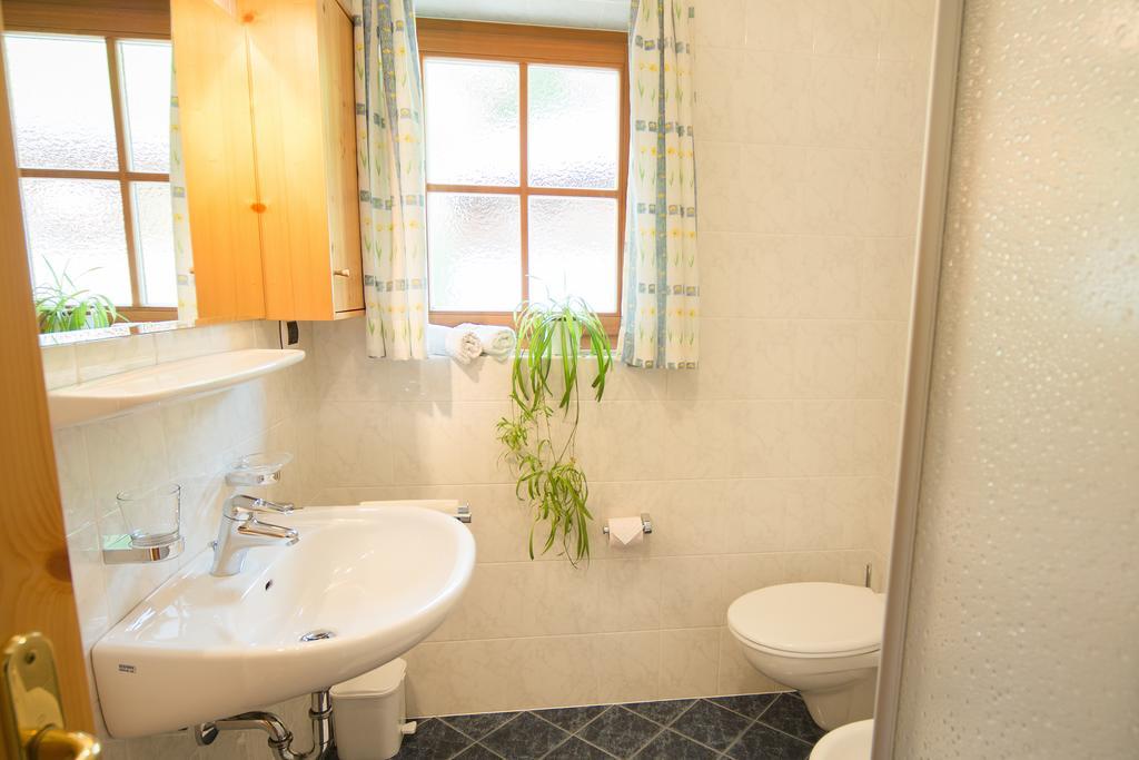 Vila Baerntalerhof Falzes Pokoj fotografie