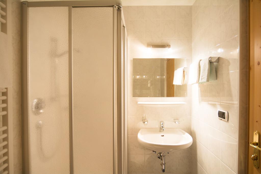 Vila Baerntalerhof Falzes Pokoj fotografie